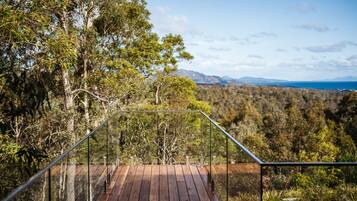 Luxury Villa, 1 King Bed, Mountain View | Terrace/patio