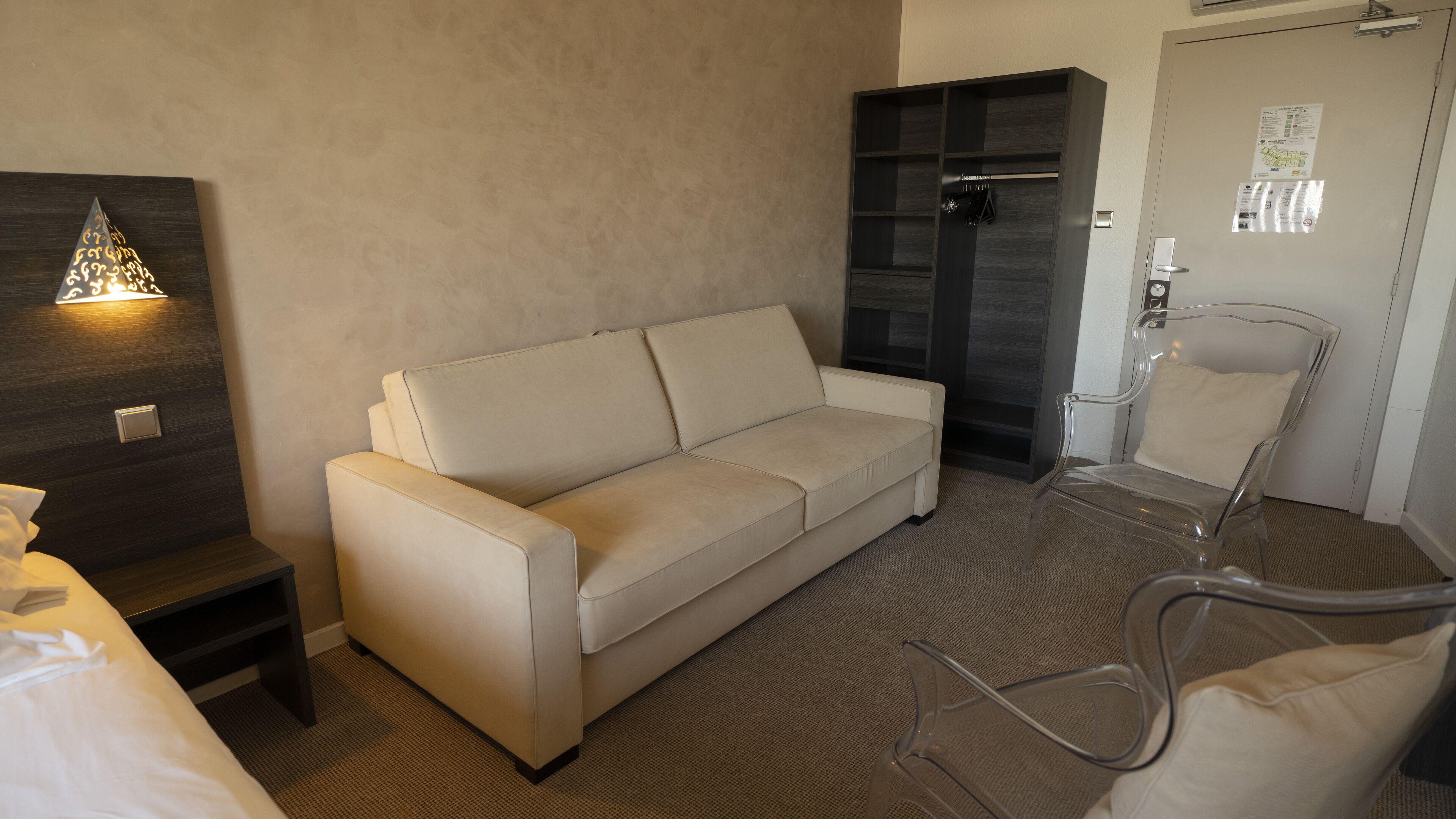 junior suite | 1 bedroom, premium bedding, desk, soundproofing