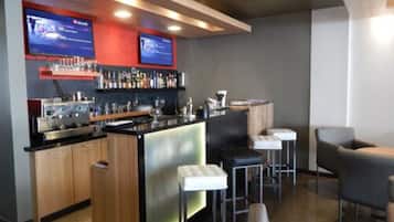 Bar (en la propiedad)