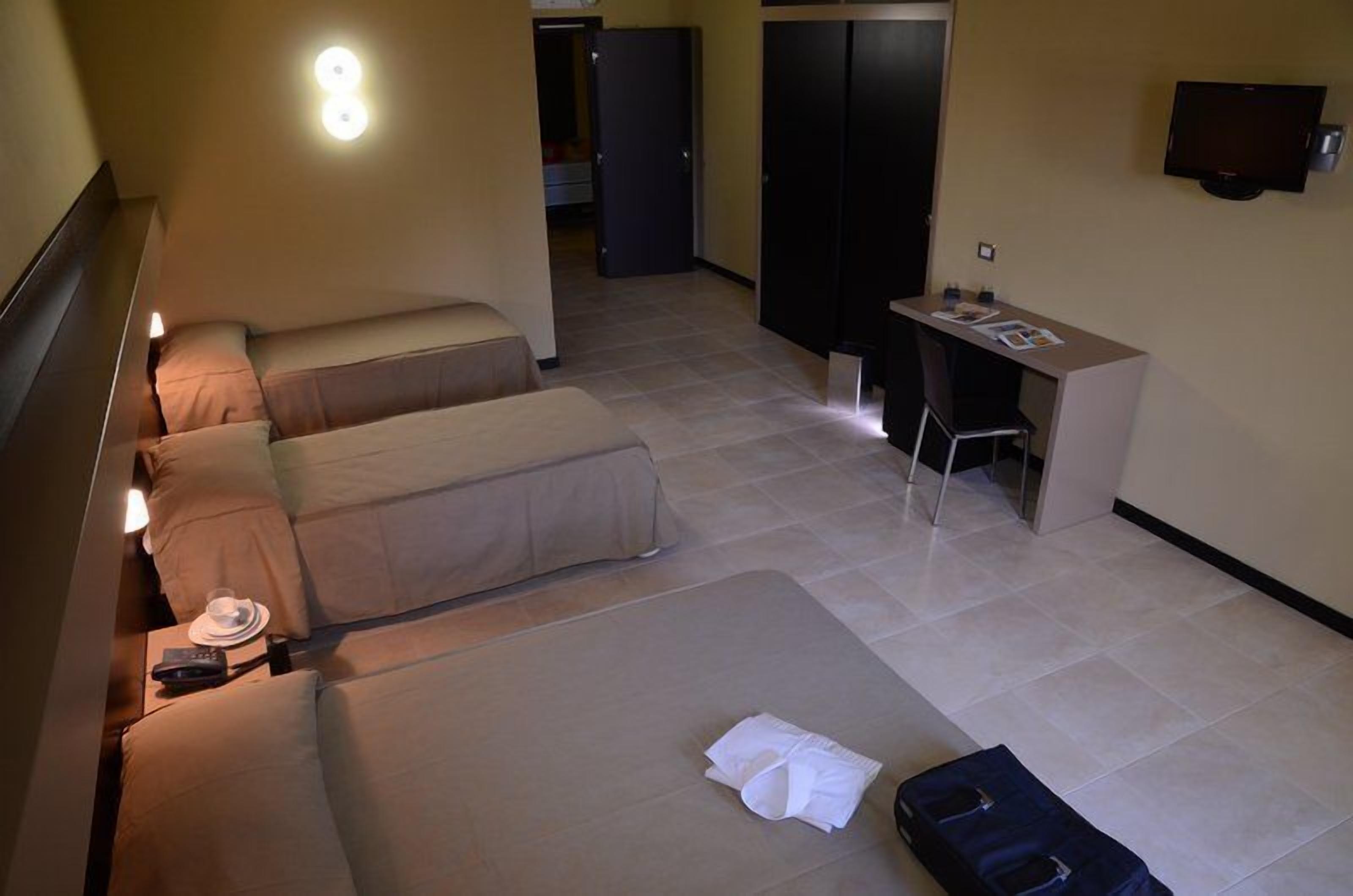 hypo-allergenic bedding, minibar, in-room safe, individually furnished