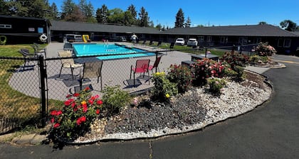 Cascade Lodge