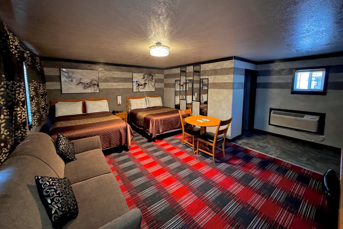 1 bedroom, premium bedding, pillow-top beds, individually furnished