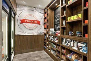 Snack bar