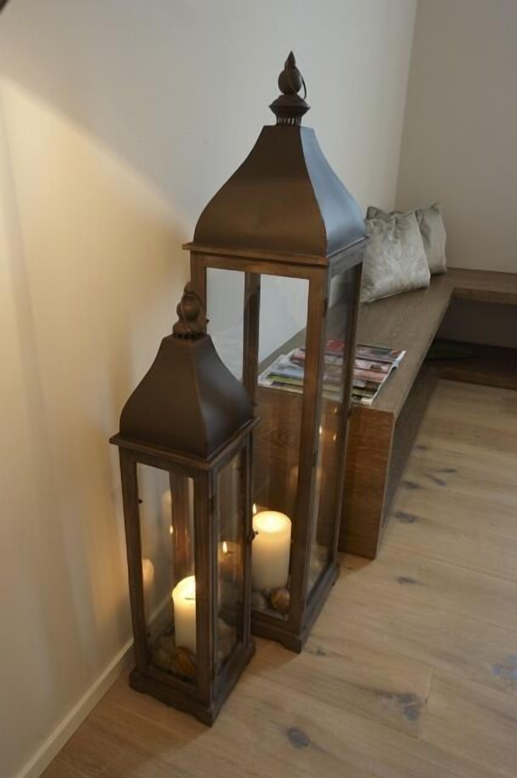 premium suite (charming) | minibar, in-room safe, desk, soundproofing