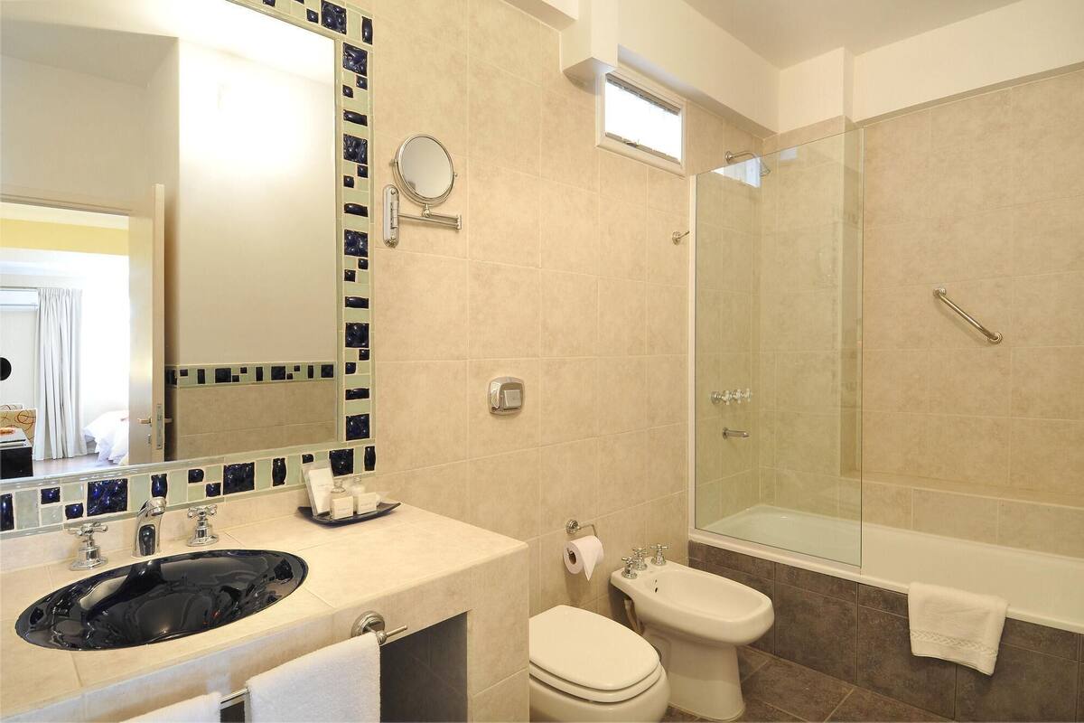 Bathroom | Shower, rainfall showerhead, free toiletries, hair dryer
