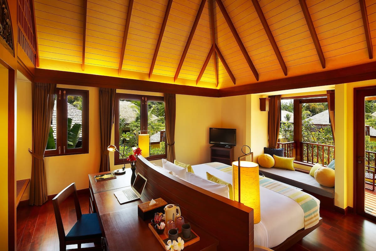 deluxe room | view from room