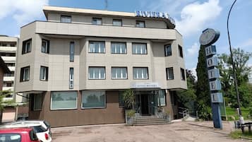 Overnatningsstedets facade