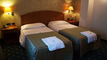 Classic Twin Room | Minibar, in-room safe, desk, blackout curtains