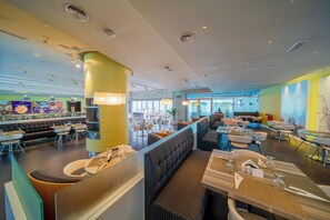 Frühstück, Mittagessen und Abendessen