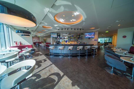 Premier Inn Abu Dhabi Capital Centre - Image 27