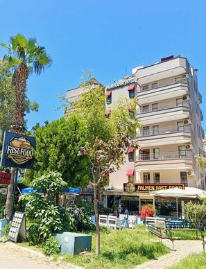 Children’s play area – outdoor - Palmen Apart Hotel (Alanya)