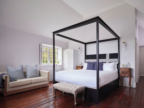 In-room safe, individually decorated, individually furnished, desk - Liss Ard Estate (Skibbereen)