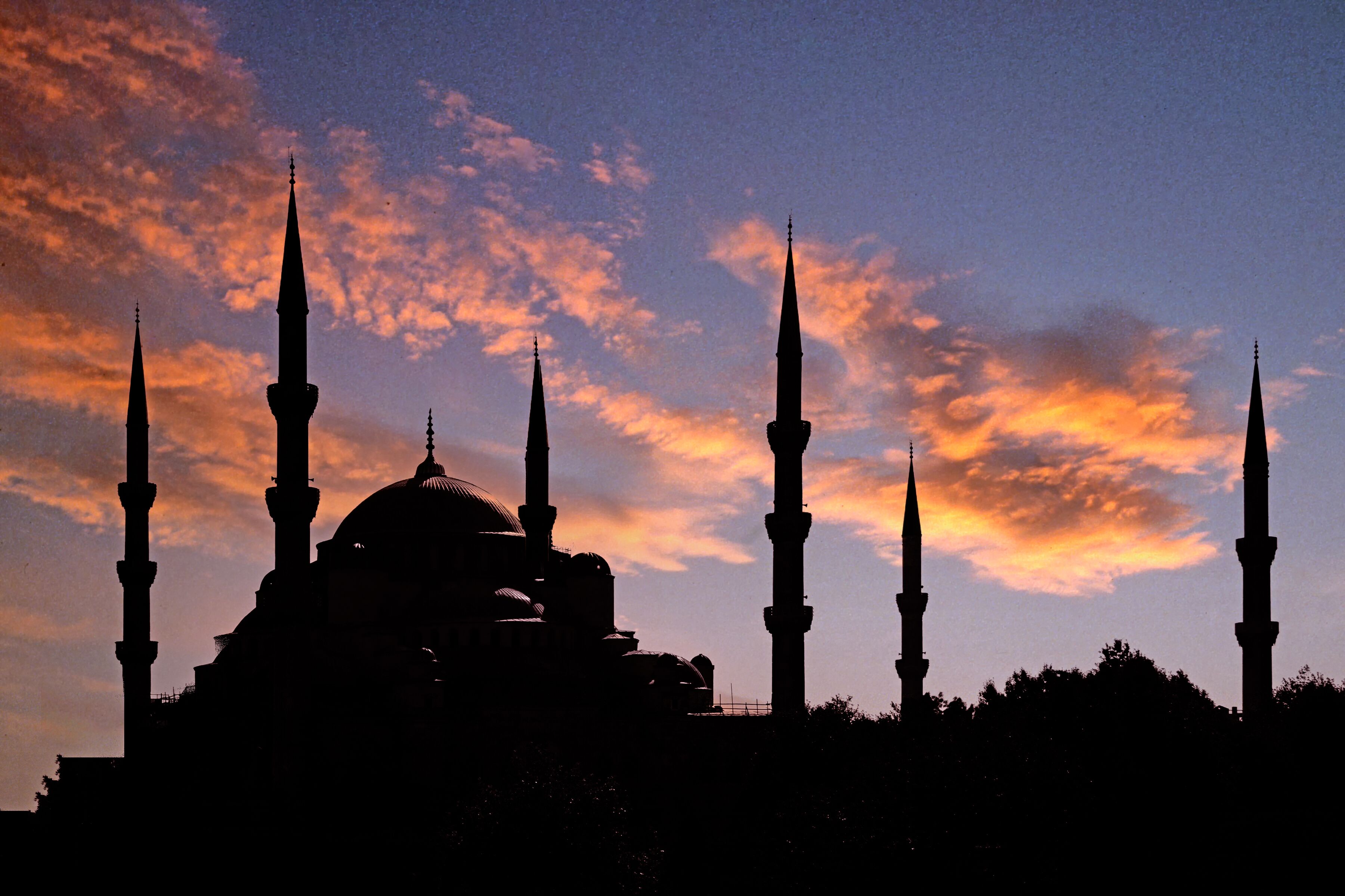 Photo - Aristocrat Hotel