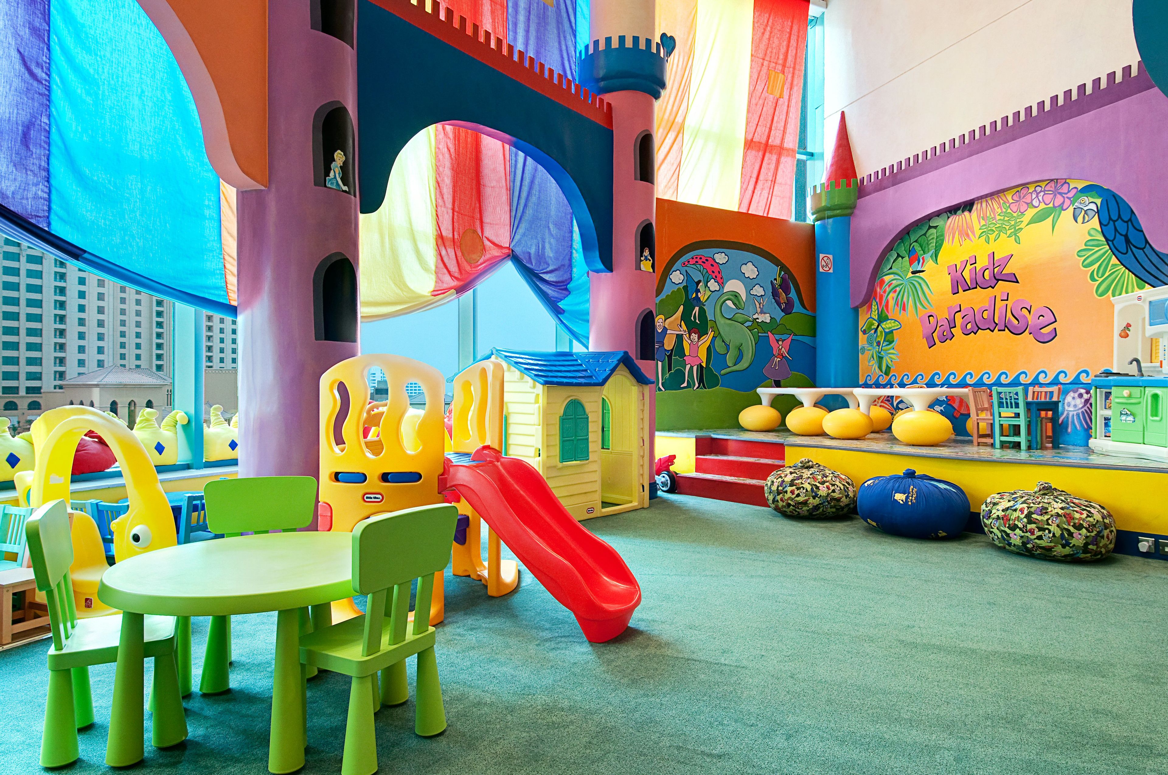 children’s play area – indoor
