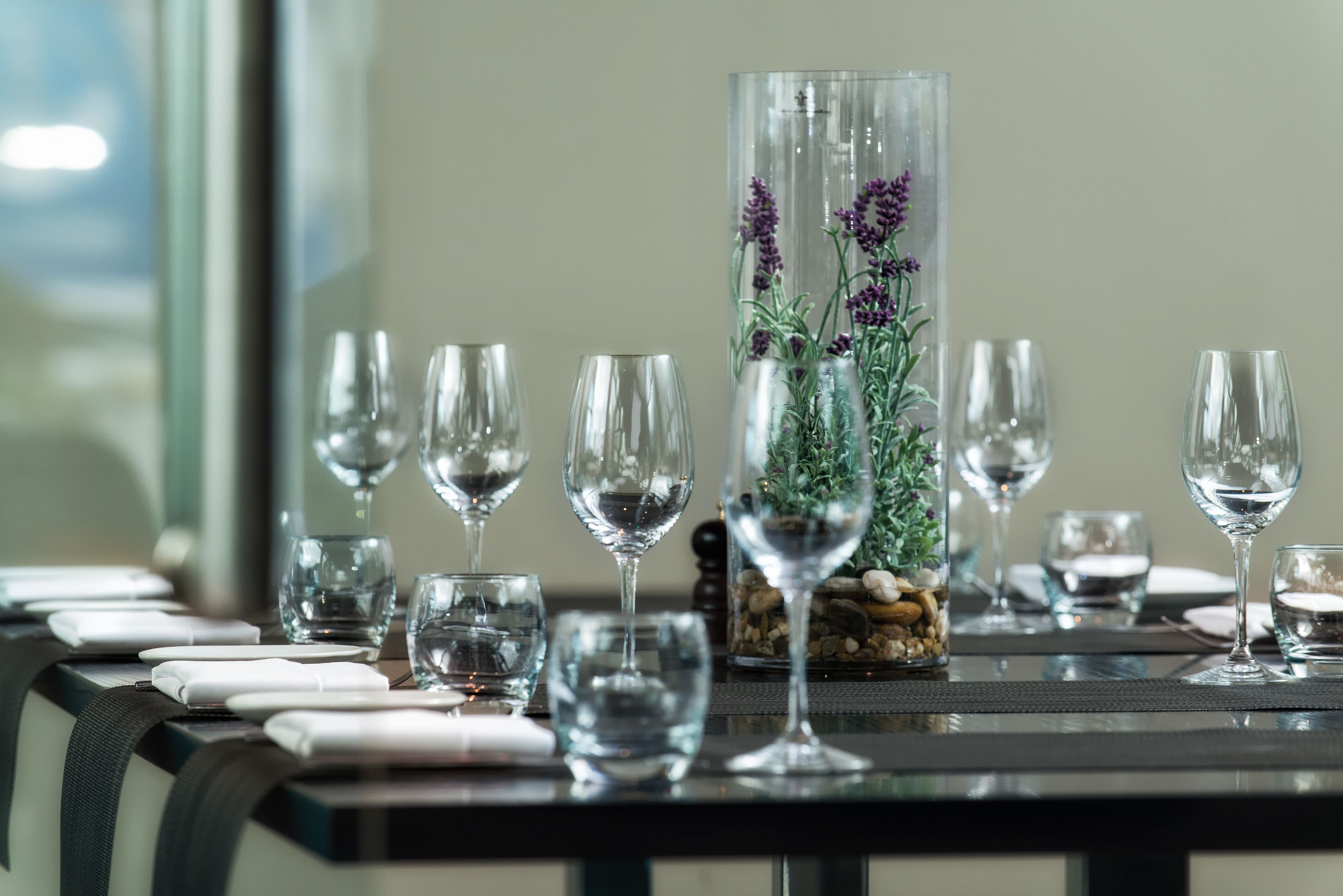 breakfast, lunch, dinner served; al fresco dining