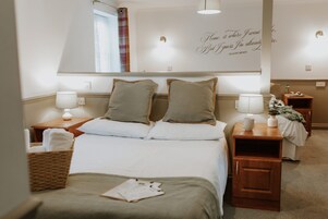 Suite, Ensuite ((4 Persons)) | 1 bedroom, free WiFi