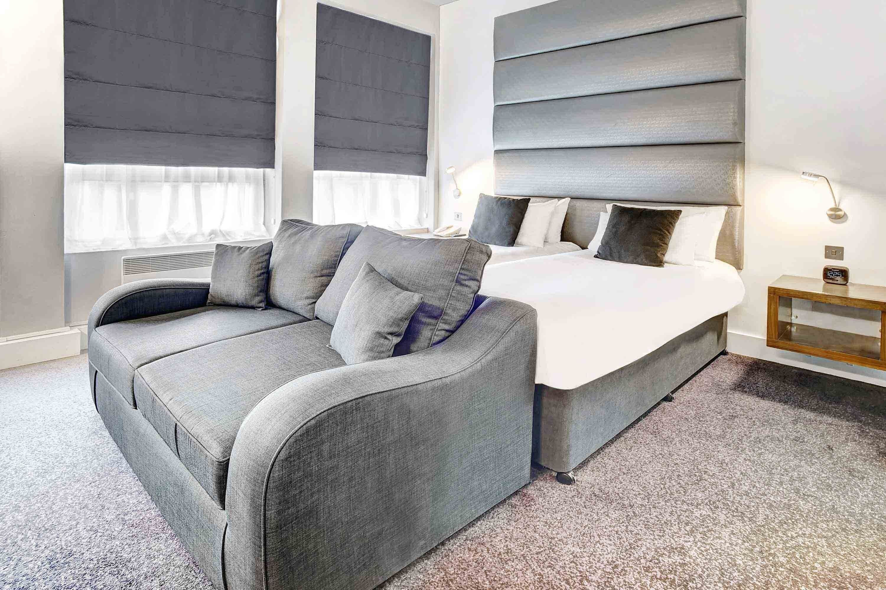 twin studio, 2 single beds, sofa bed, kitchenette | 1 bedroom, pillow-top beds, in-room safe, desk