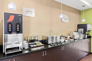 Petit déjeuner buffet compris tous les jours