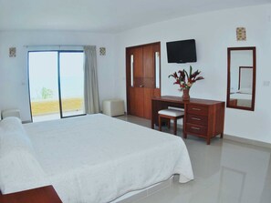 Svit - havsutsikt | Unika möbler