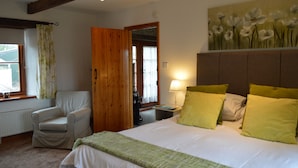 Premium Suite, Balcony, Garden View | Blackout drapes, iron/ironing board, WiFi (free), bed sheets - Treliver Farm (Bodmin)
