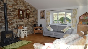 Lobby sitting area - Treliver Farm (Bodmin)