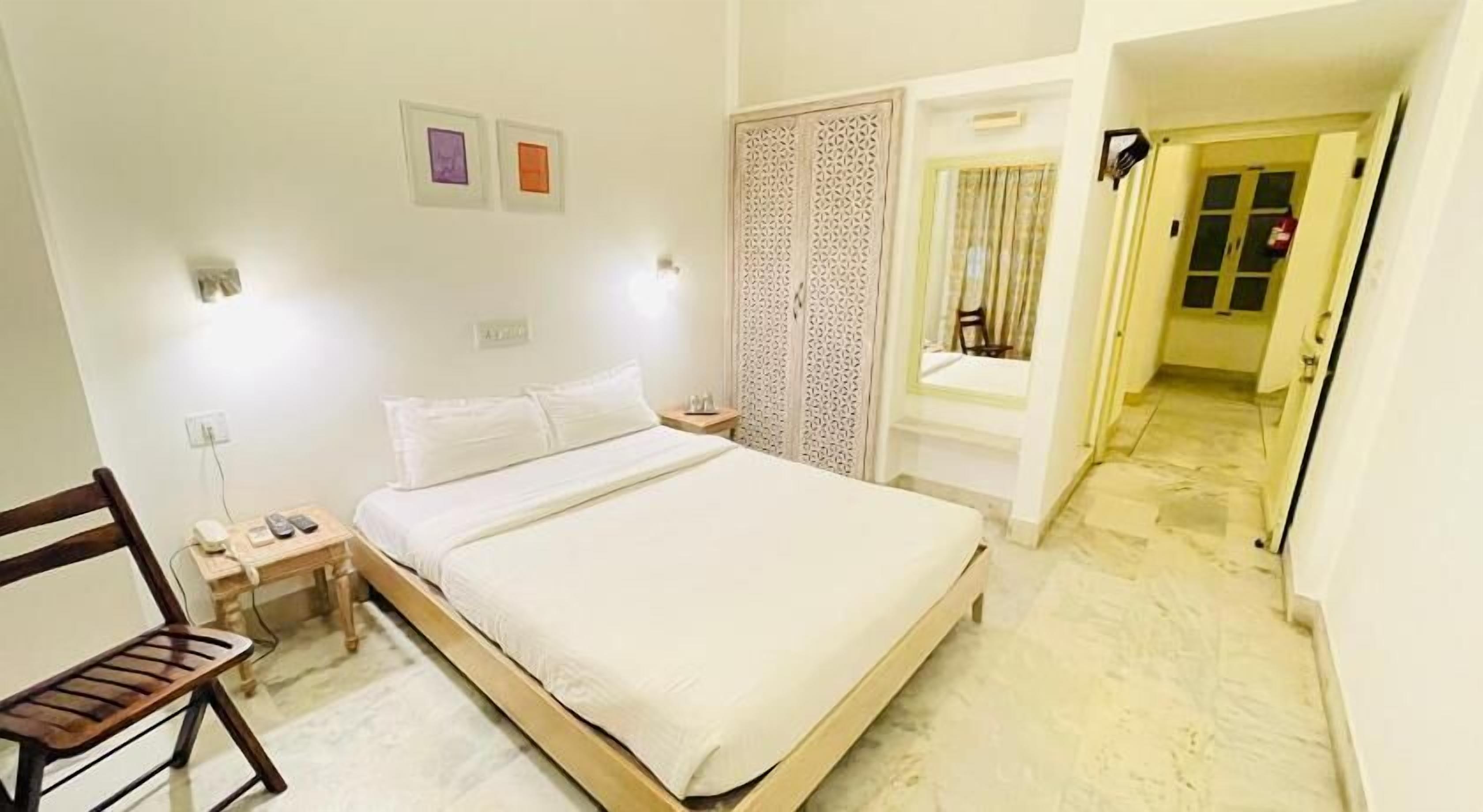 In-room safe, rollaway beds, free WiFi, bed sheets