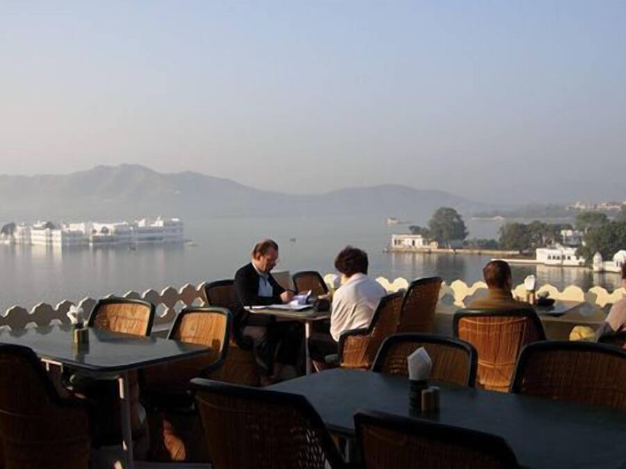 Breakfast, lunch and dinner served