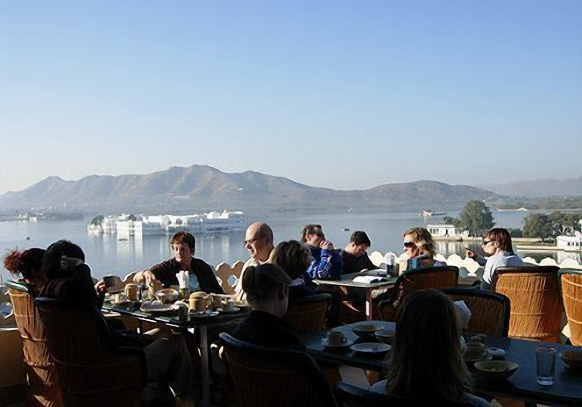 매일 뷔페 아침 식사(1인당 INR 395)