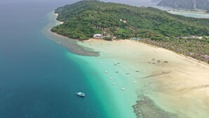 Unclassified image, 2 of 118, button - Villa 360 (Ko Phi Phi)