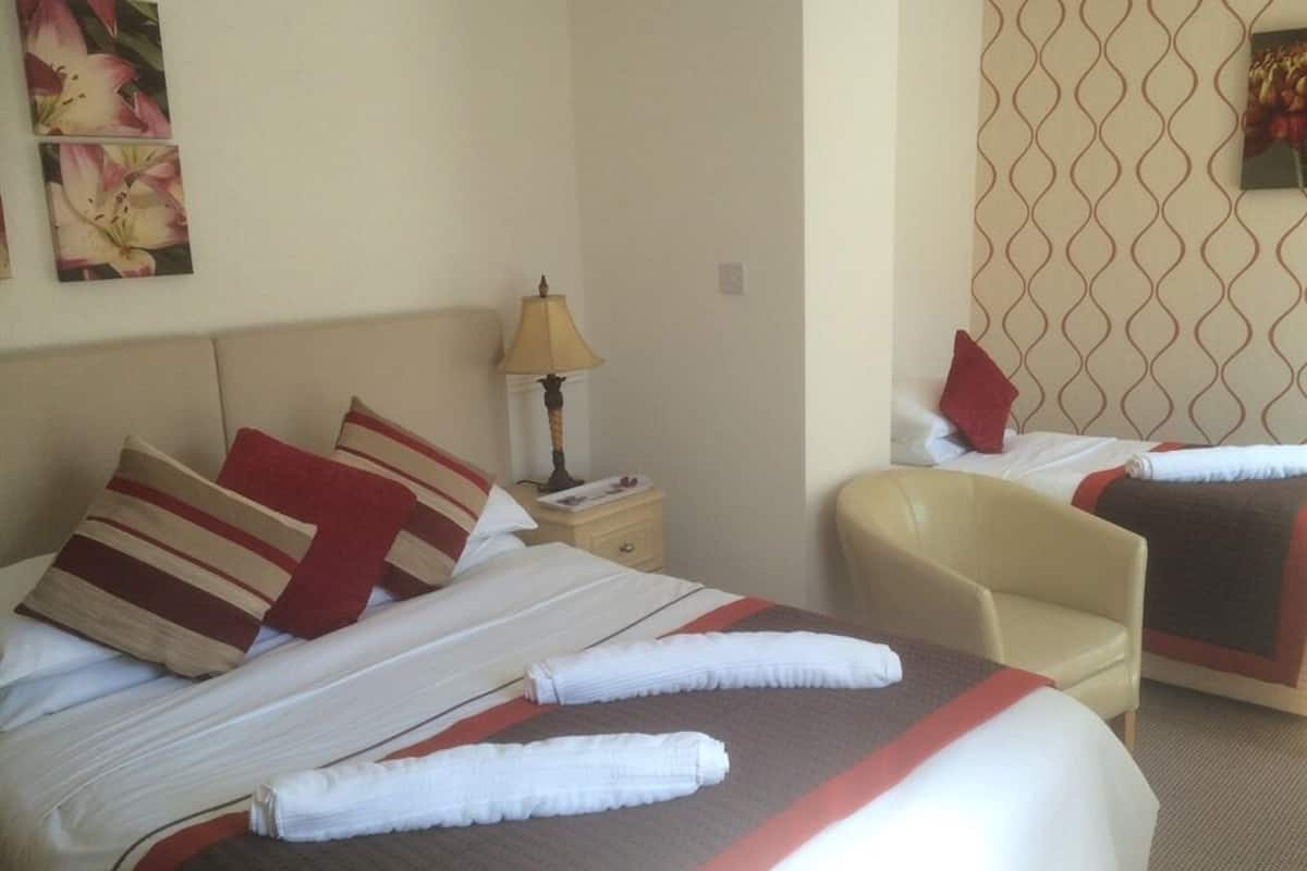 Triple Room, Ensuite