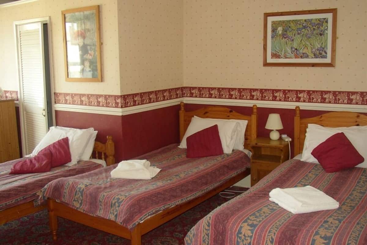 Standard Quadruple Room, Ensuite (Room 12A (Sleeps 4)) | Free WiFi