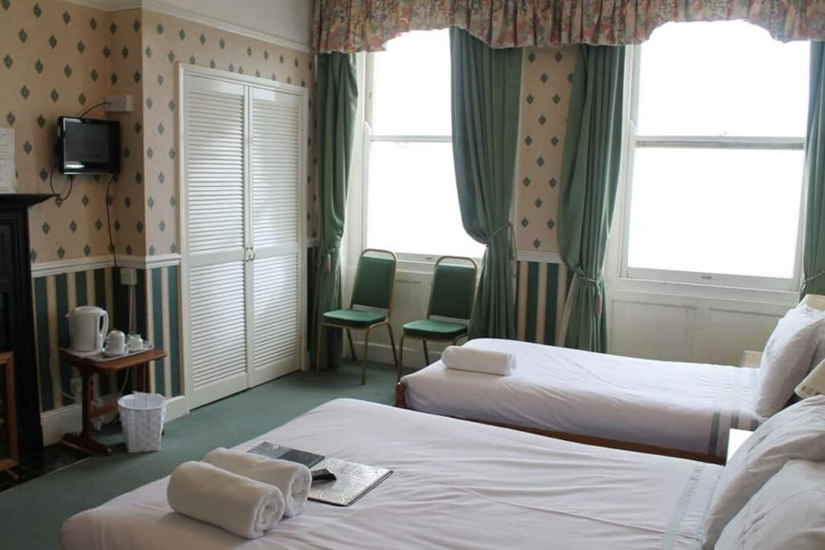 Superior Triple Room, Ensuite, Sea View (Room 22) | Free WiFi