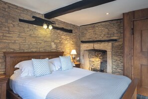 华丽双人房 (Burford) | 遮光窗帘、熨斗/熨衣板、免费 WiFi、床单