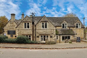 Exterior - The Lamb Inn Great Rissington (Cheltenham)
