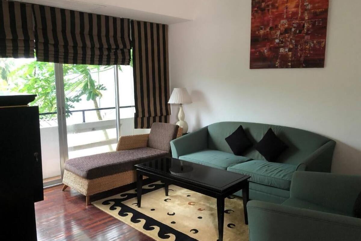Studio | Area keluarga | TV dan pemutar DVD