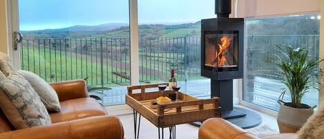 Luxury Cabin, Ensuite (Lew Valley Lodge) | View from property