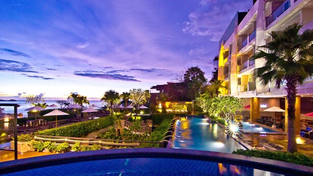 2 outdoor pools, pool umbrellas - Sea Sun Sand Resort & Spa (Patong)