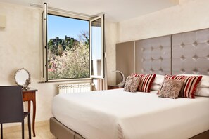 Appartement Deluxe, 1 chambre, vue lac | Fer et planche à repasser, Wi-Fi gratuit