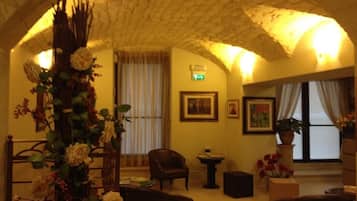 Hall