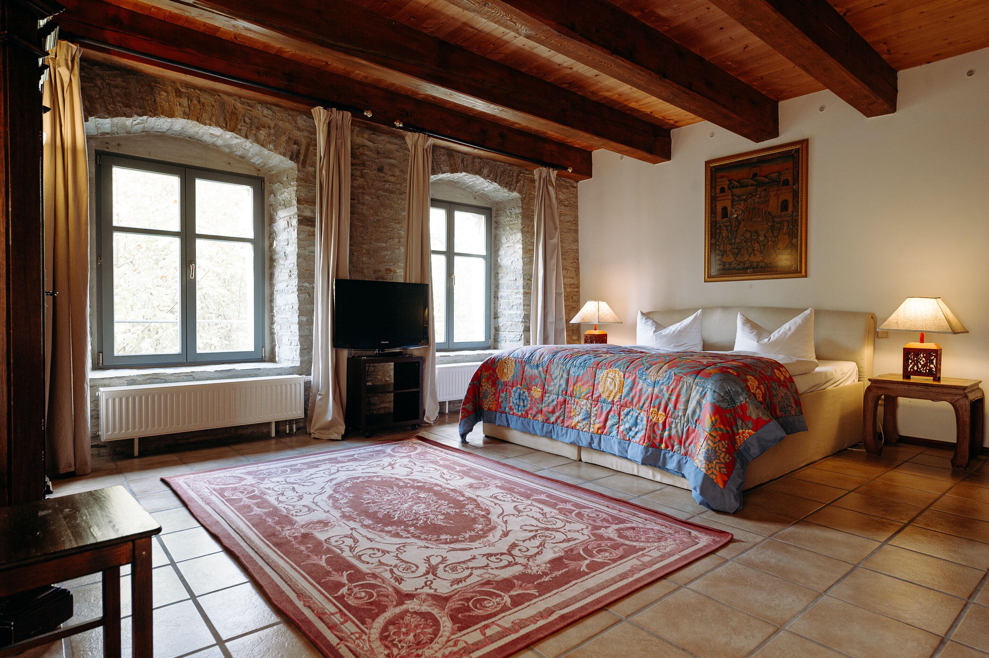 suite, park view | 1 bedroom, hypo-allergenic bedding, individually decorated