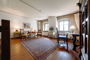 Suite, Park View (single use)