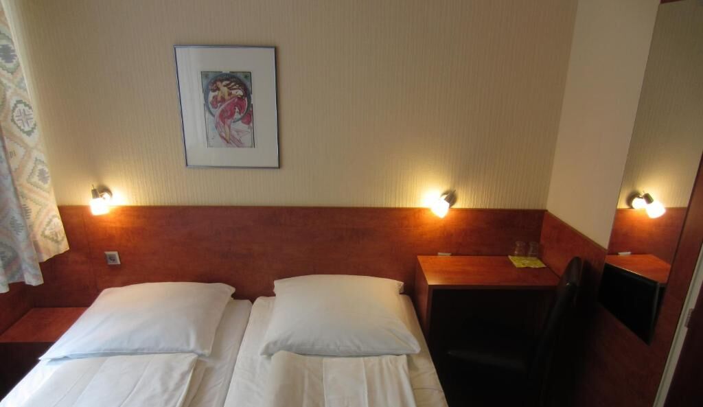 Desk, iron/ironing board, free WiFi, bed sheets