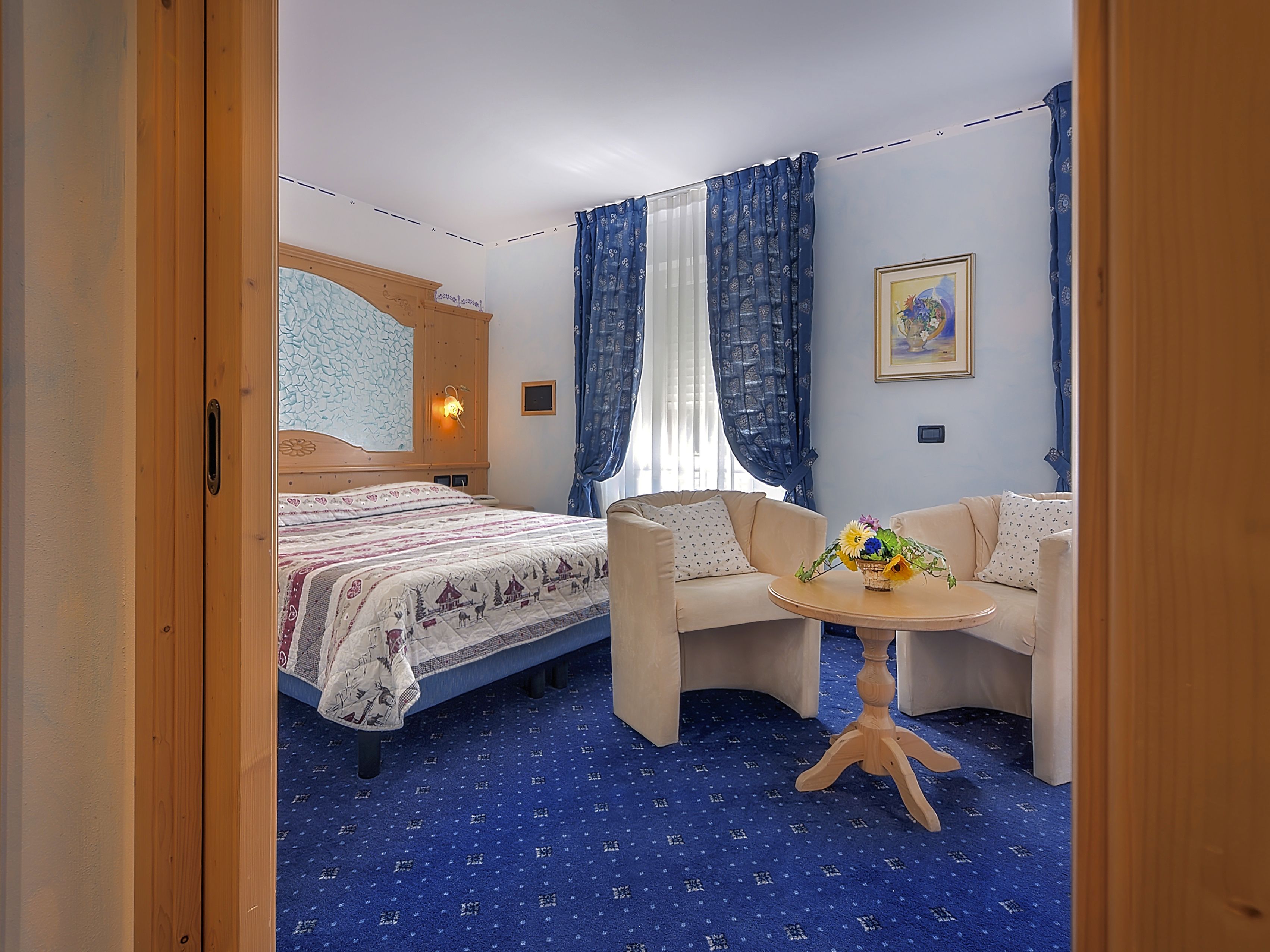 suite | premium bedding, down duvets, in-room safe, desk