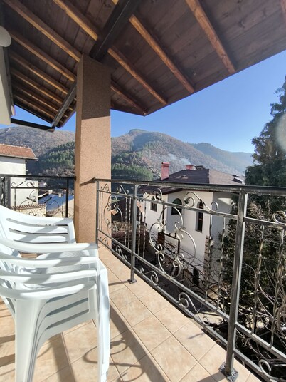 Centaur Family Hotel