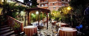 Breakfast, lunch and dinner served - Hori Balconata 2.0 Banqueting & Accommodations (Lucera)