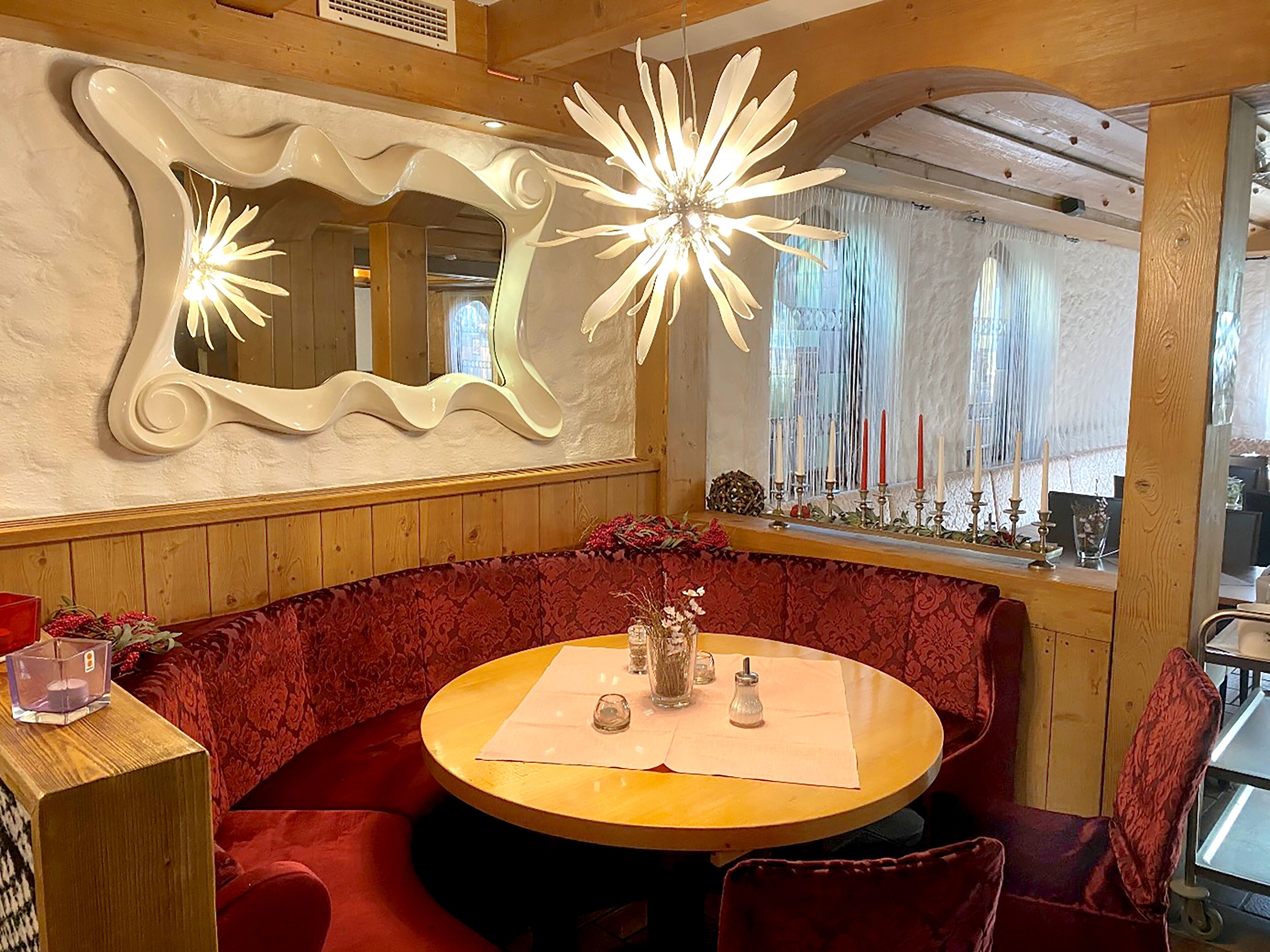 Daily cooked-to-order breakfast for a fee