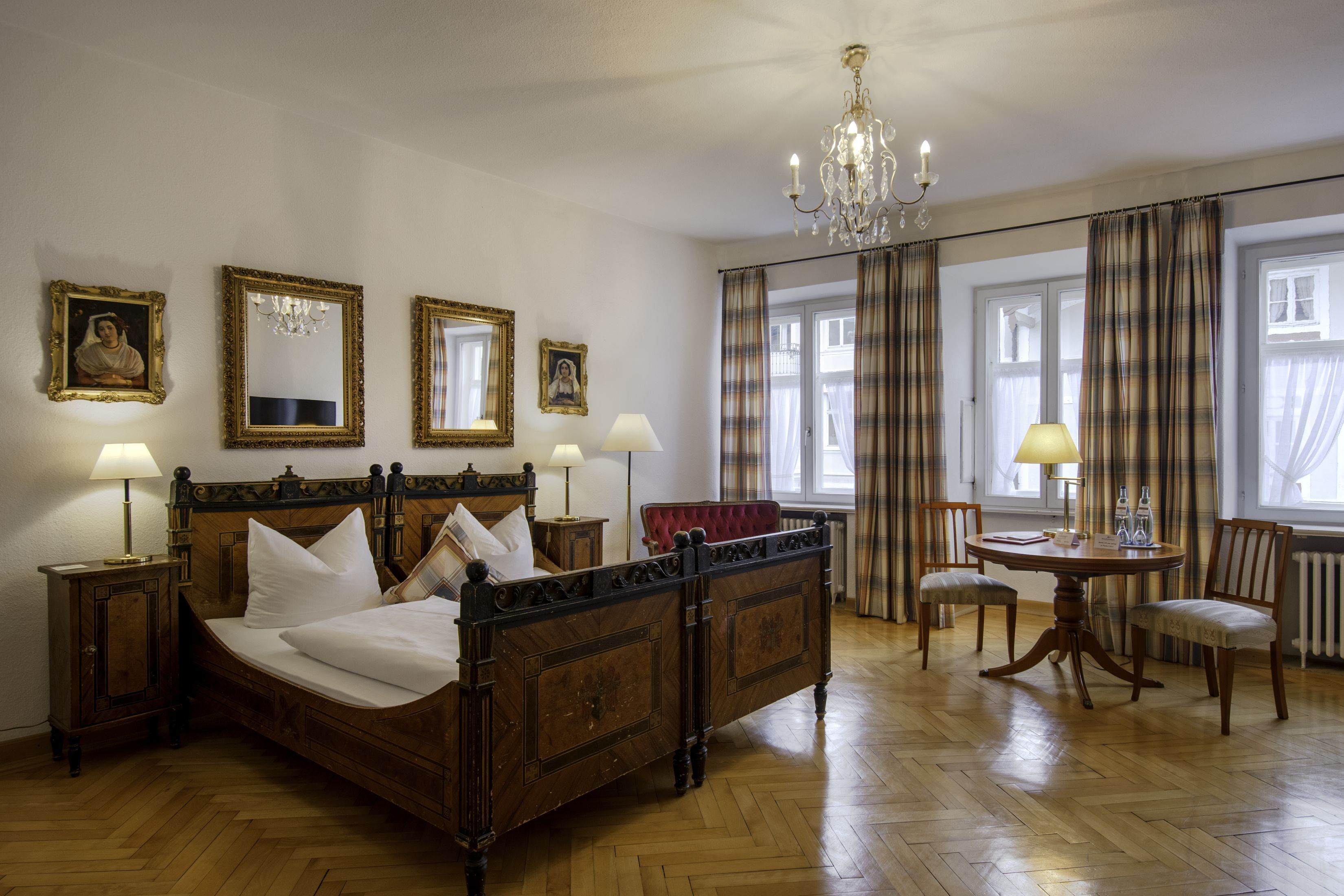 grand double room | 1 bedroom, premium bedding, down duvets, pillow-top beds