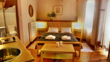 In-room safe, individually decorated, individually furnished, free WiFi