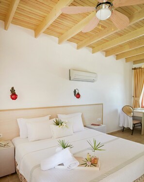 Premium bedding, minibar, in-room safe, desk