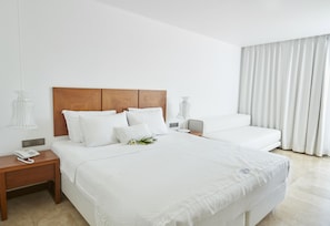 Premium bedding, minibar, in-room safe, desk